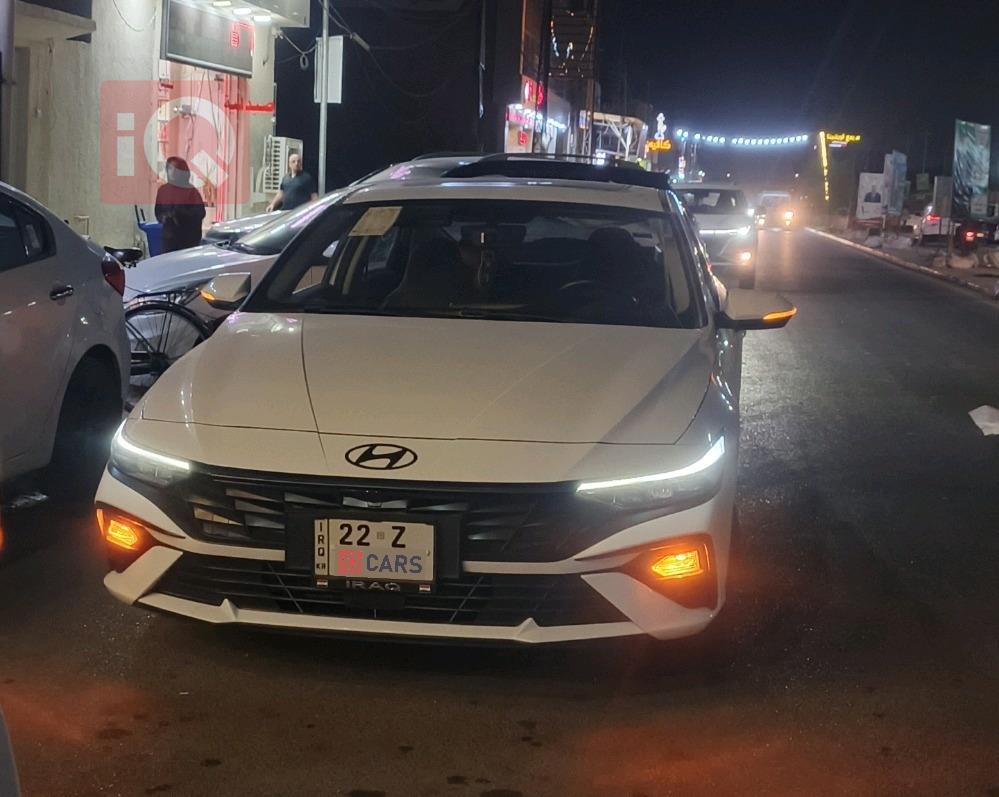 هیوندای ئەلەنترا